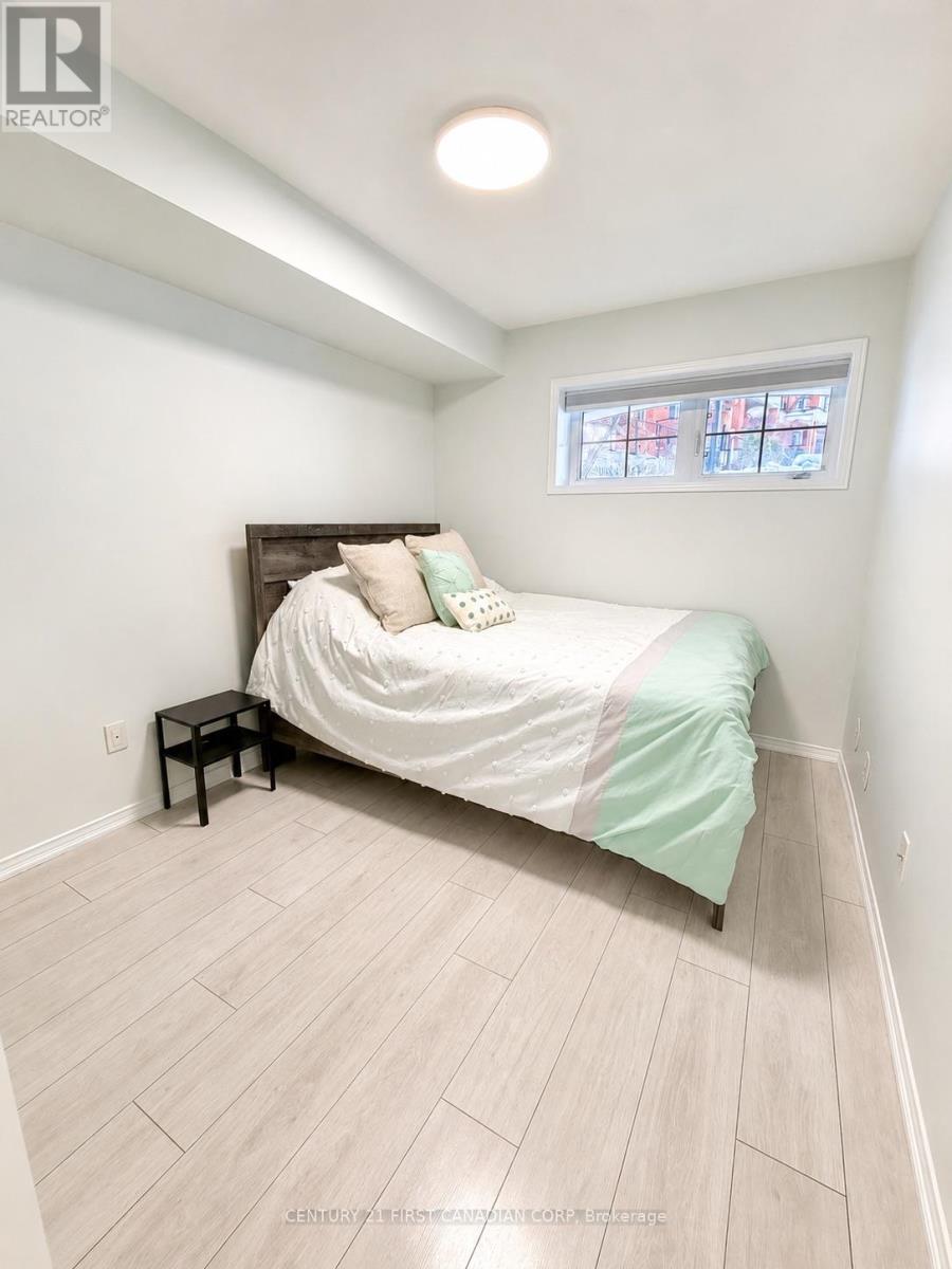 #2 35 HAYS BOULEVARD - 13