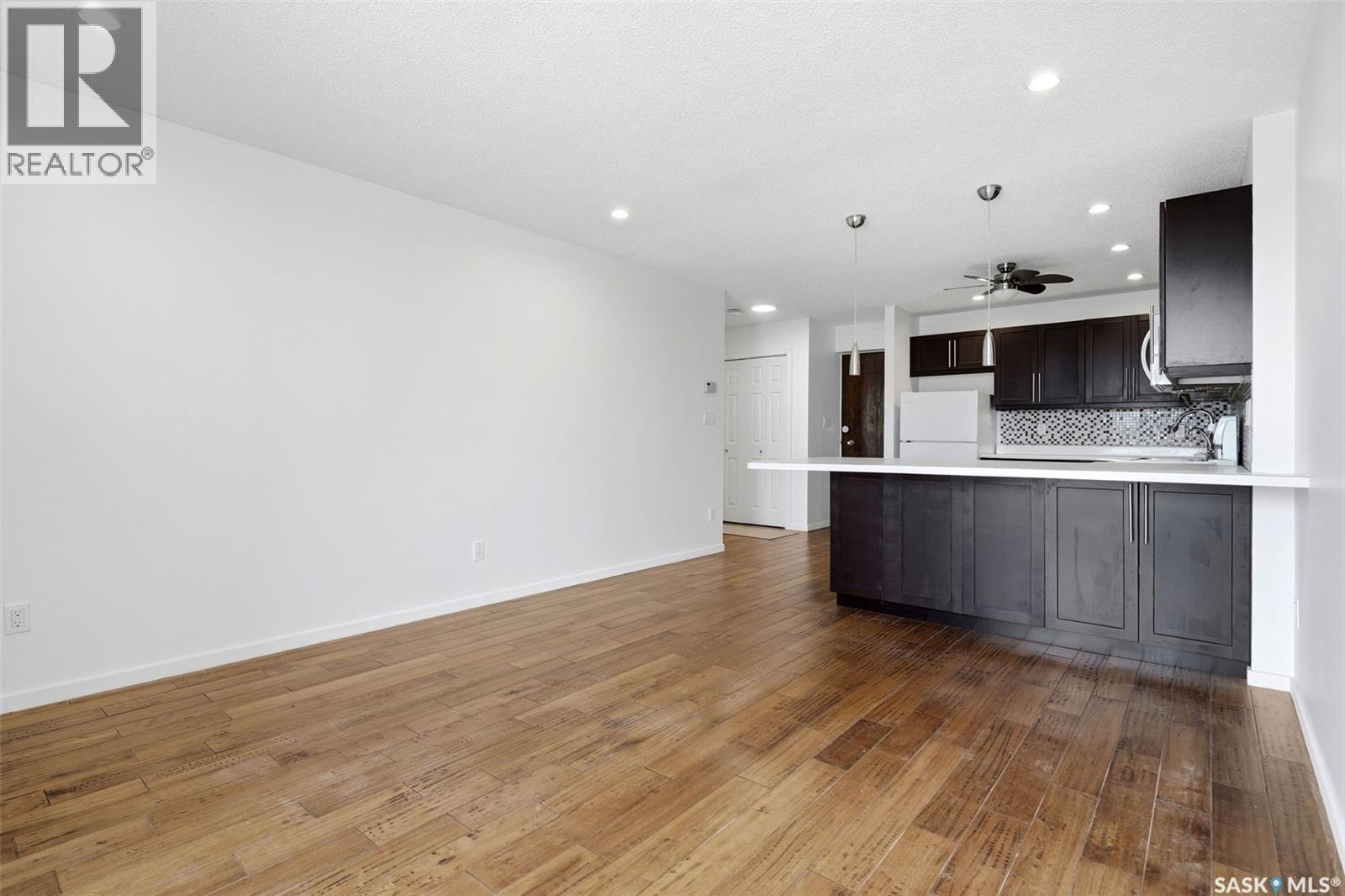 605 4545 Rae STREET, Regina — photo 5