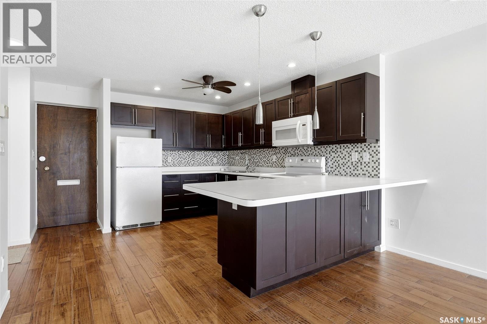 605 4545 Rae STREET, Regina — photo 6