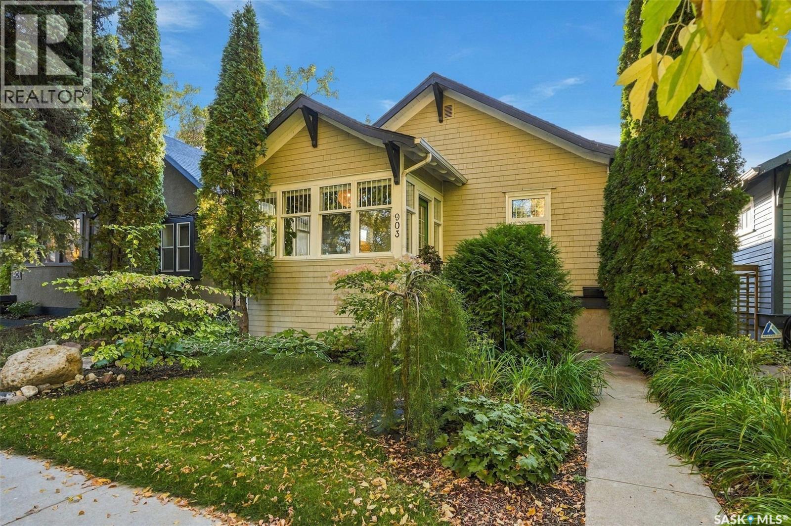 903 9th AVENUE N, Saskatoon