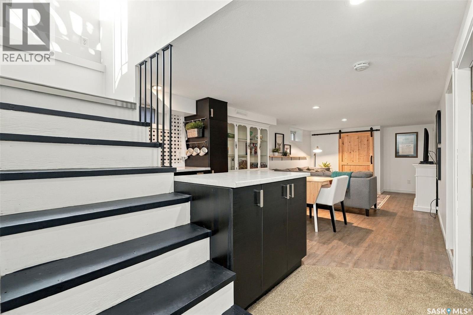 903 9th AVENUE N, Saskatoon — photo 34