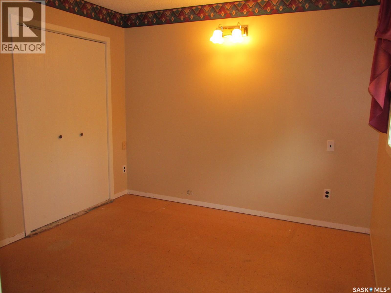 412 Guloien AVENUE, White Fox — photo 21