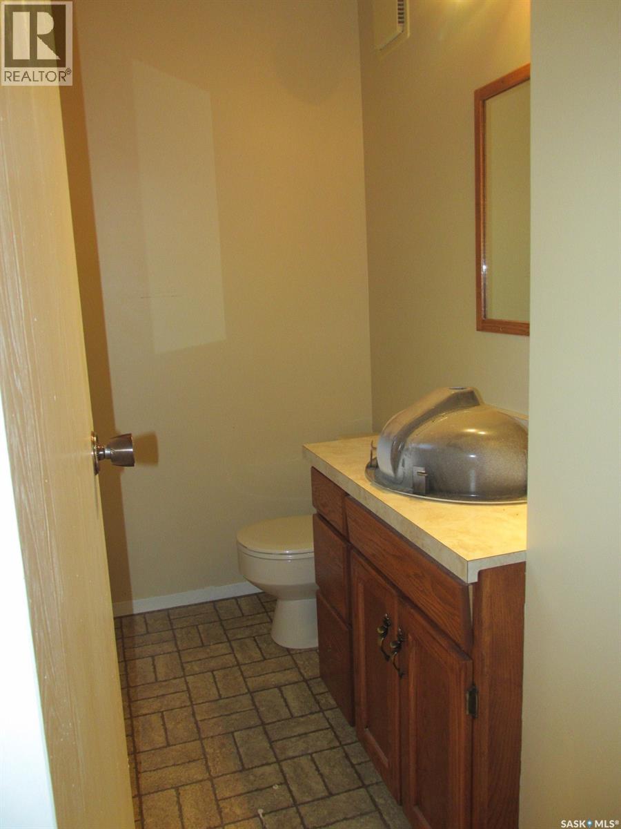 412 Guloien AVENUE, White Fox — photo 23