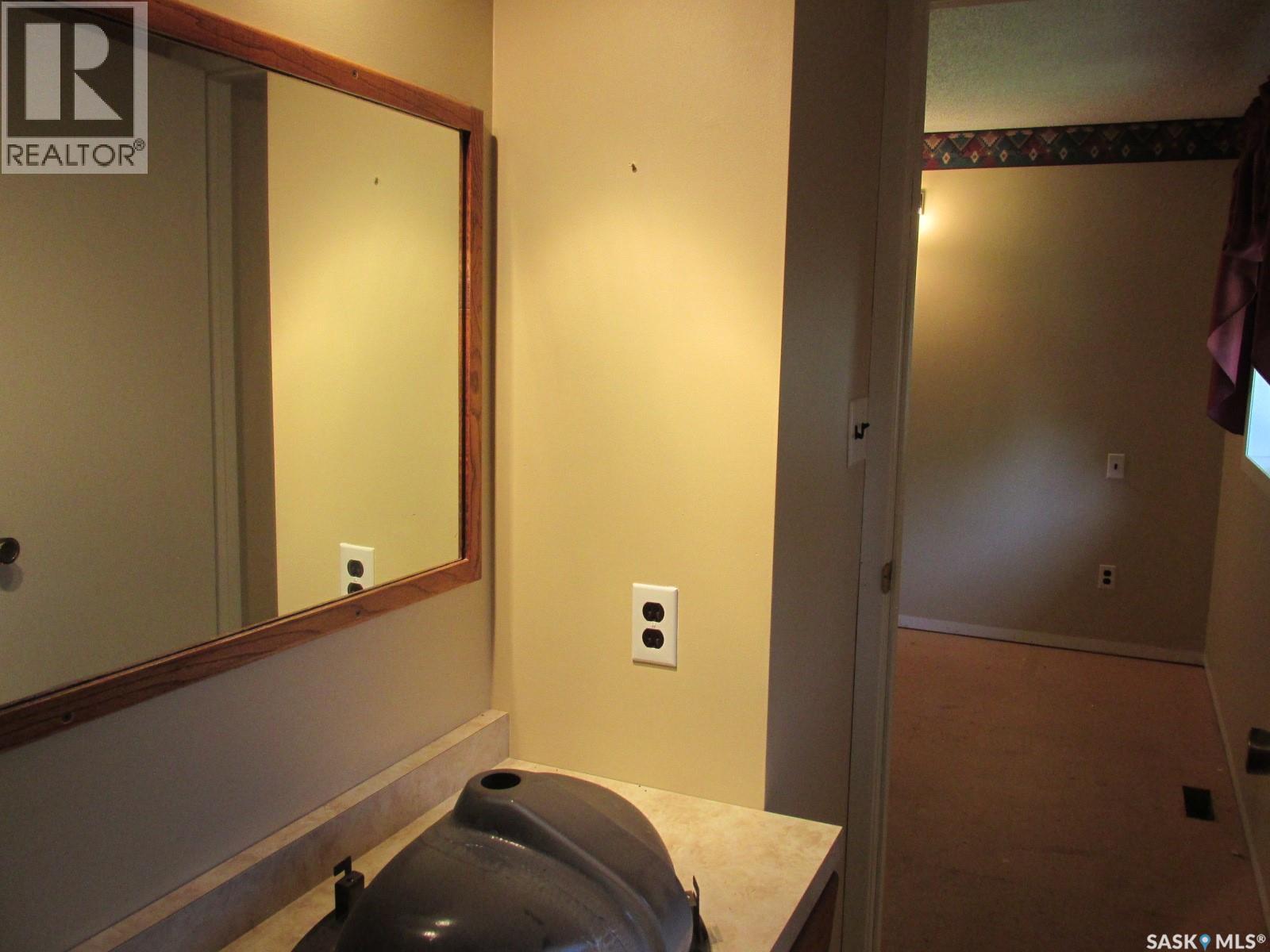 412 Guloien AVENUE, White Fox — photo 24