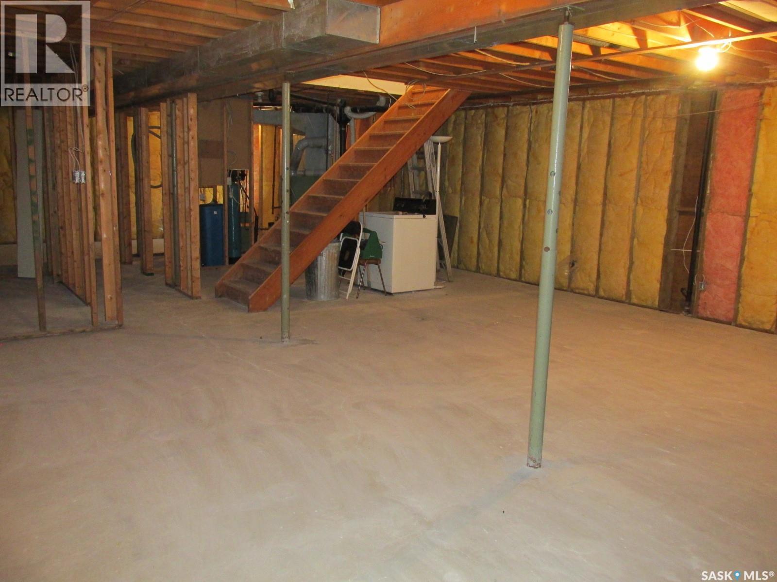 412 Guloien AVENUE, White Fox — photo 25