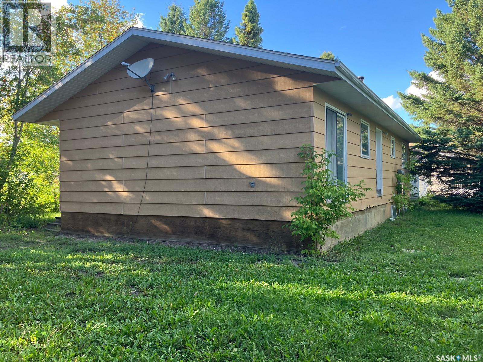 412 Guloien AVENUE, White Fox — photo 33