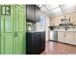 Bedroom - 1109 Lillooet Street W, Moose Jaw, SK S6H5A2 Photo 11