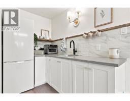 1109 Lillooet Street W, Moose Jaw, SK S6H5A2 Photo 29
