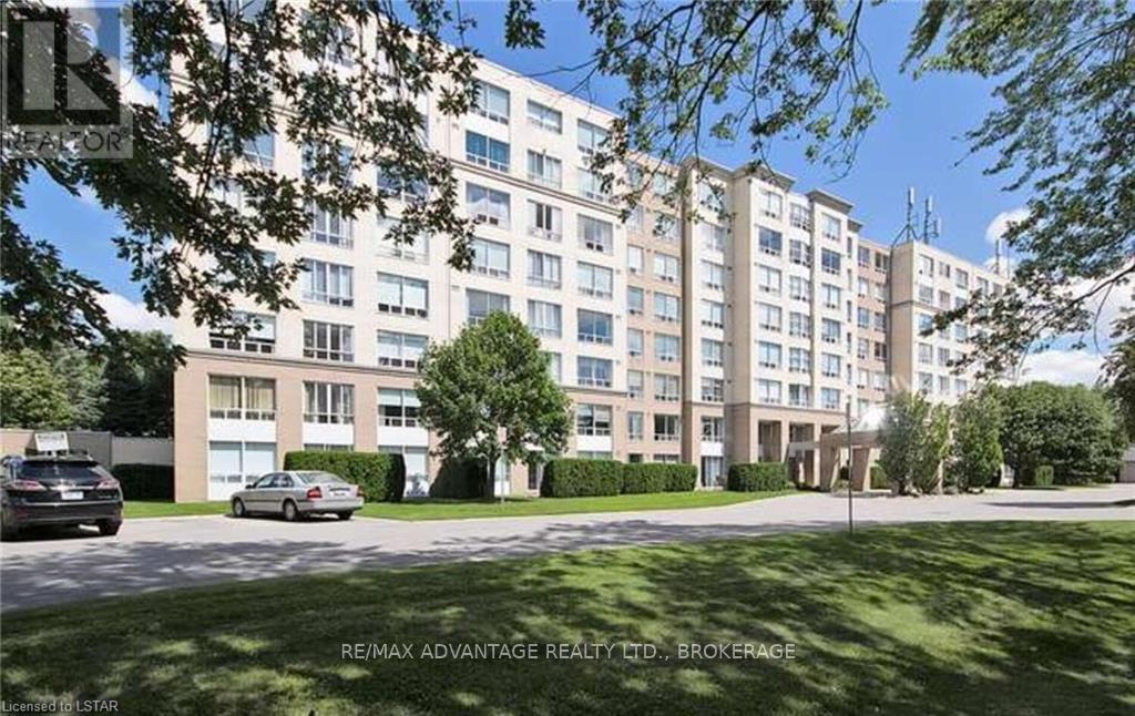 #305 1510 Richmond Street, London North (North G), Ontario, N6G4V2, London North (North G), Ontario — photo 2 of 5