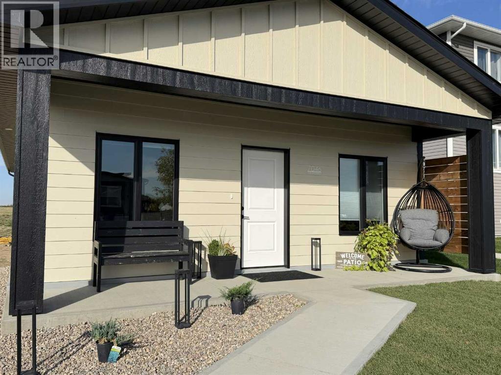 7046 48 Street - 3