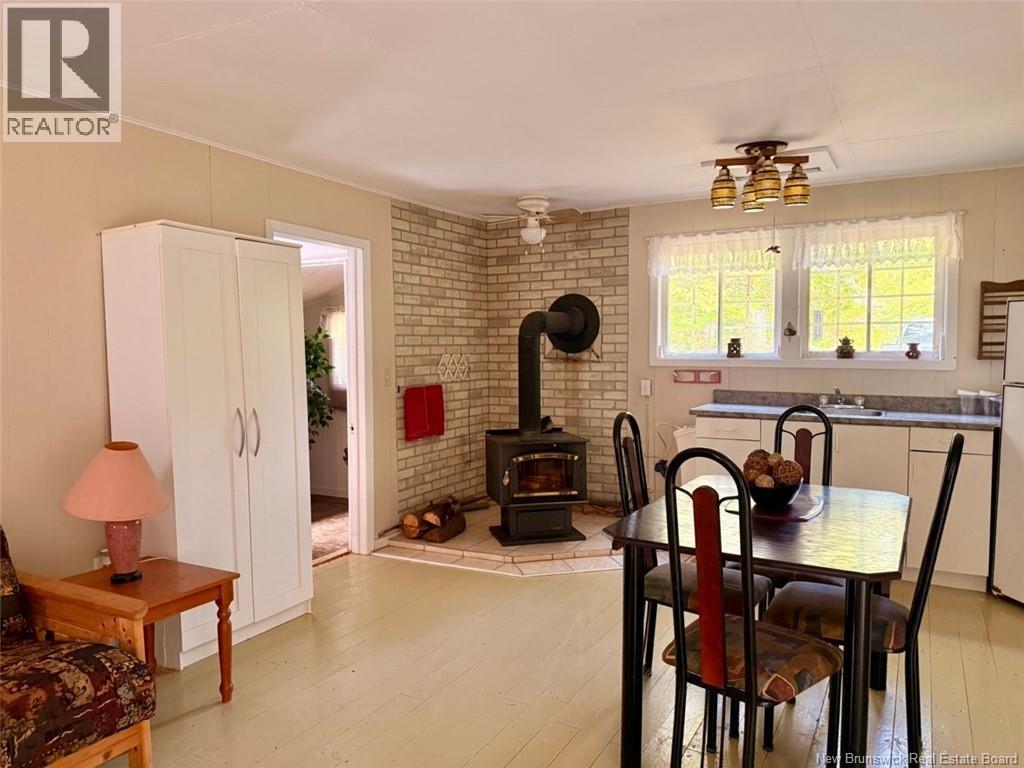 355 St Maure Road - 5