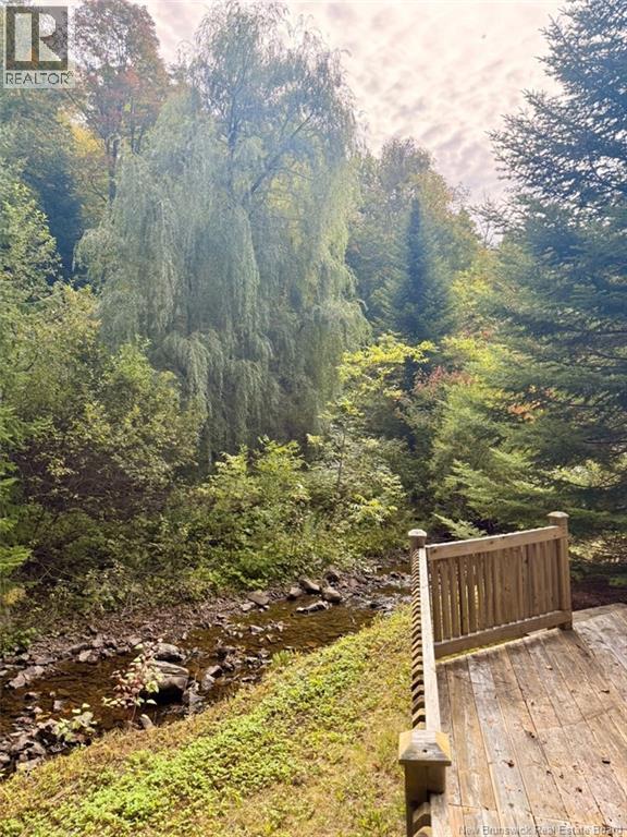 355 St Maure Road - 13