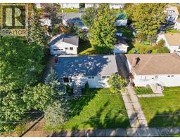 202 McKenzie Avenue, photo 2