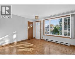 202 McKenzie Avenue, photo 5