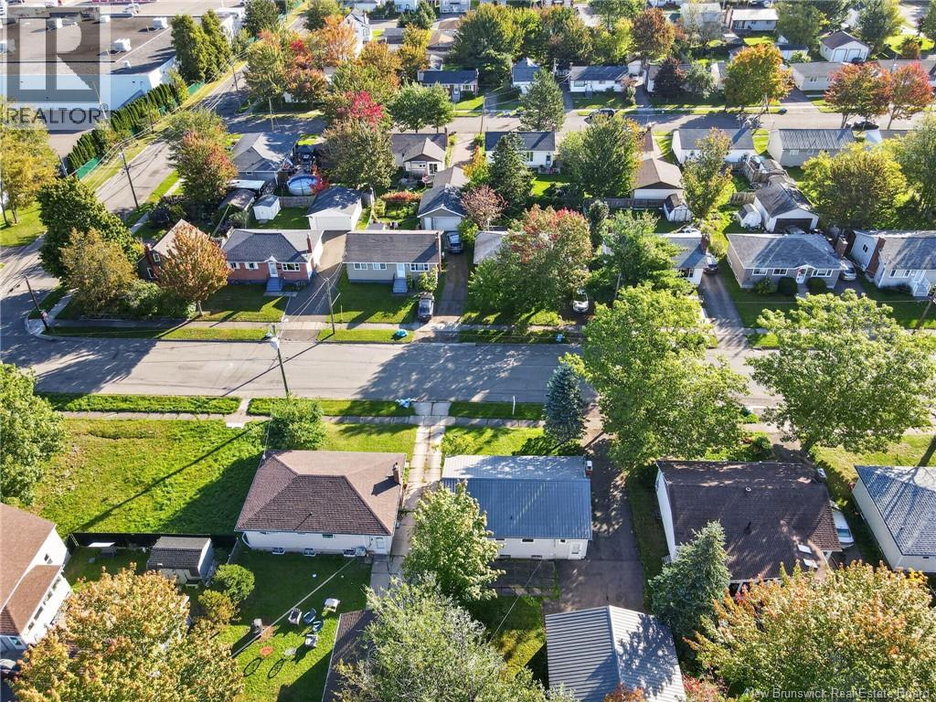 202 McKenzie Avenue - 35