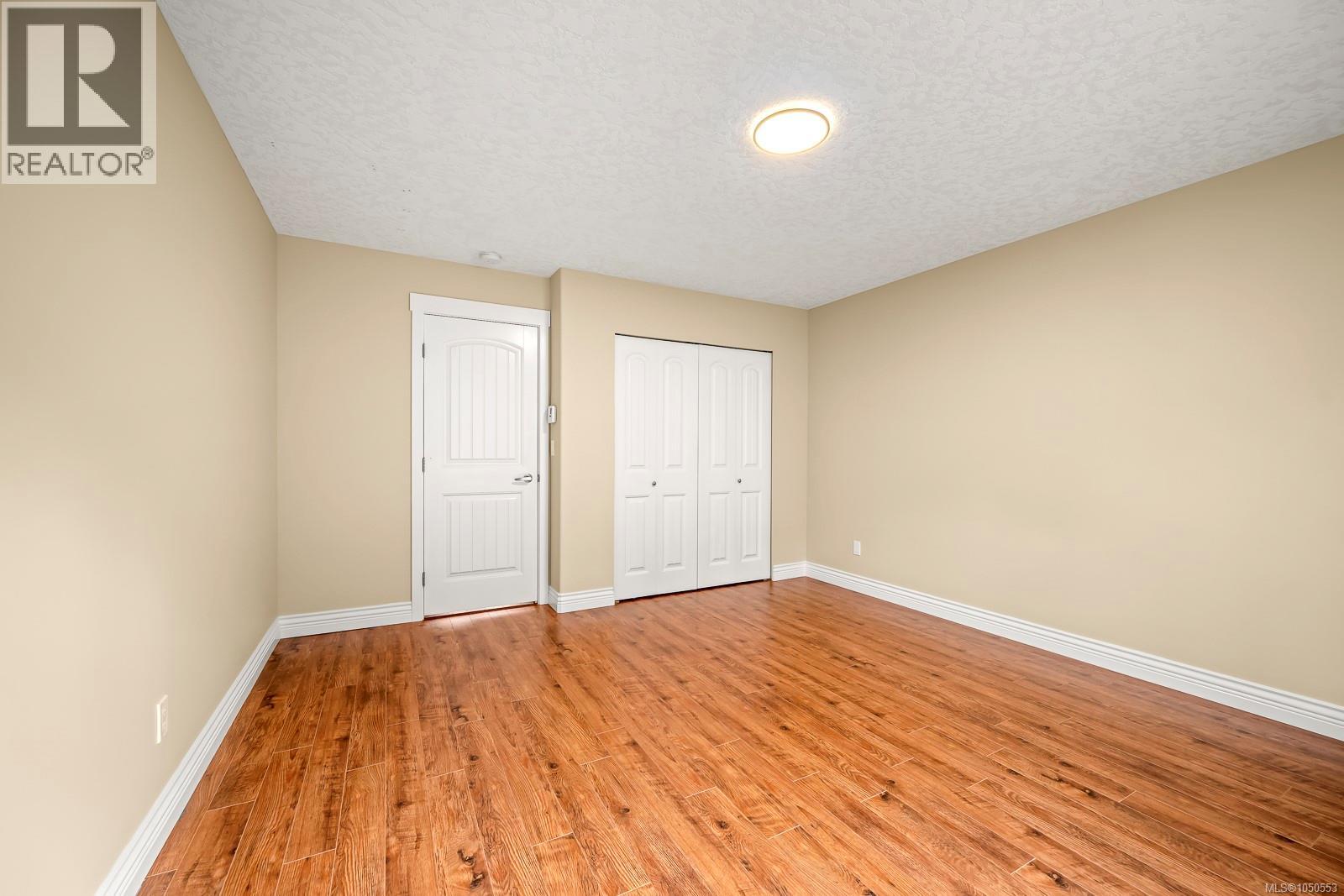 #120 2205 Robert Lang Dr - 44