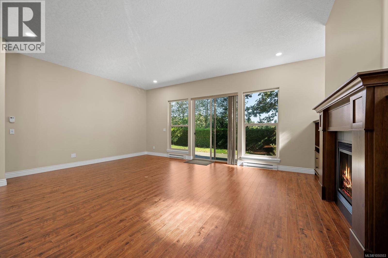 #120 2205 Robert Lang Dr - Image 38