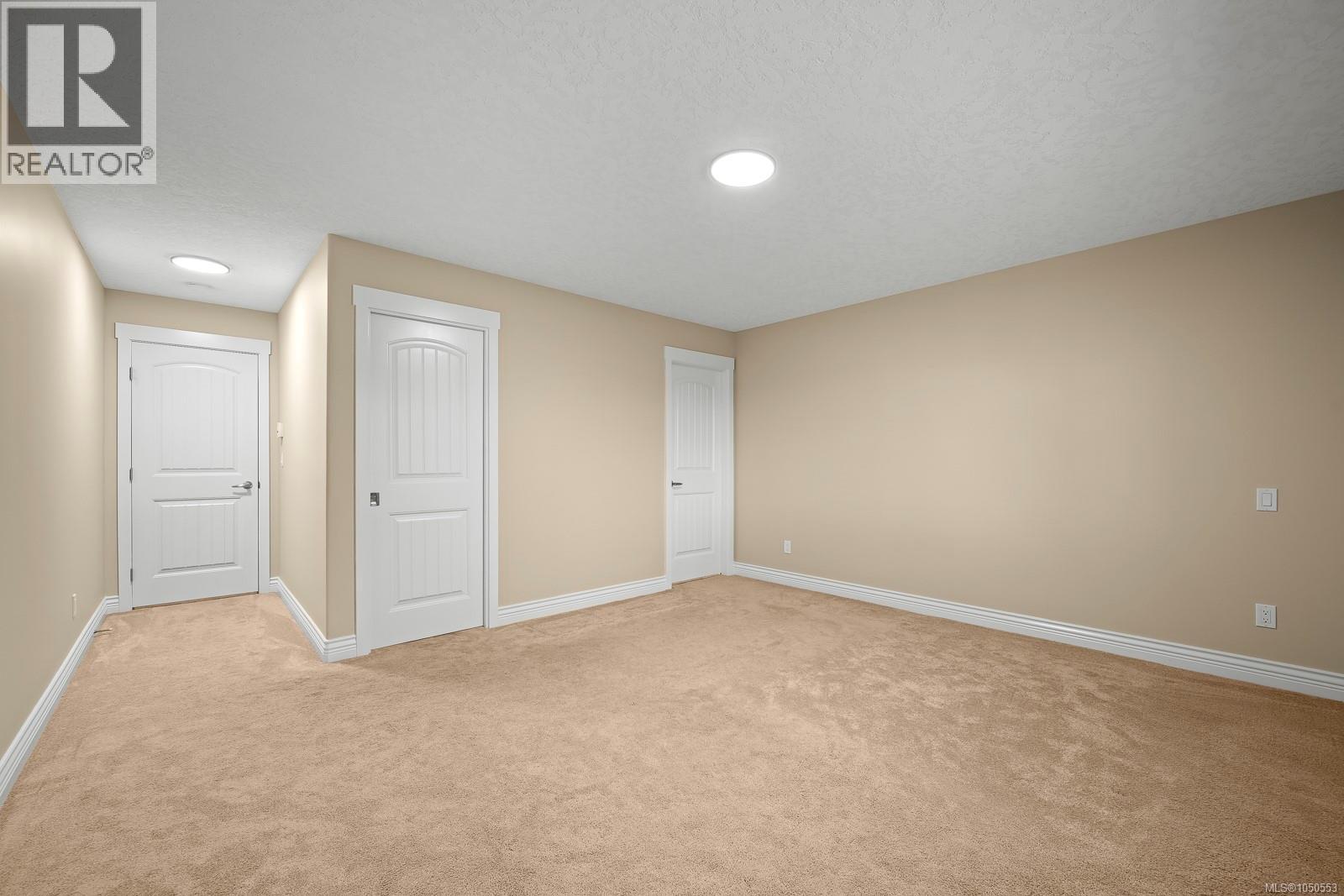 #120 2205 Robert Lang Dr - Image 49