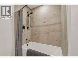 201, 101h Stewart Creek Rise, Canmore, AB T1W0E3 Photo 28