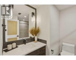 201, 101h Stewart Creek Rise, Canmore, AB T1W0E3 Photo 27