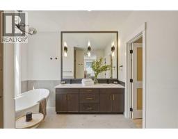 201, 101h Stewart Creek Rise, Canmore, AB T1W0E3 Photo 22