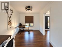 143 Penwell Avenue thumbnail 16