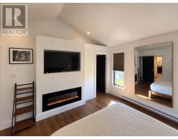 143 Penwell Avenue thumbnail 19