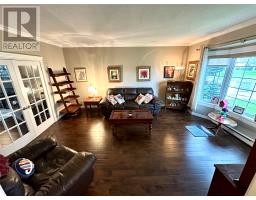 21 Sheppard Street thumbnail 27