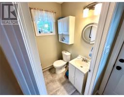 21 Sheppard Street thumbnail 35