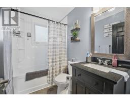 31 Princeton Crescent thumbnail 12