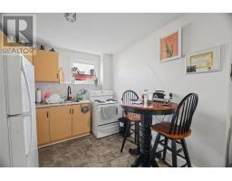 31 Princeton Crescent thumbnail 16