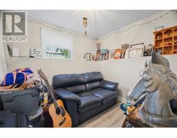 31 Princeton Crescent thumbnail 19