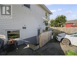31 Princeton Crescent thumbnail 22