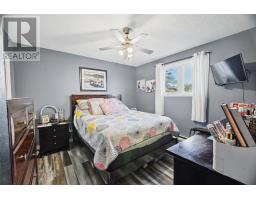 31 Princeton Crescent thumbnail 9