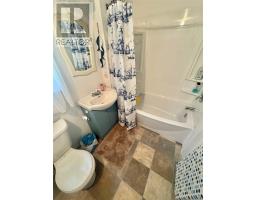 72 Main North Road thumbnail 33
