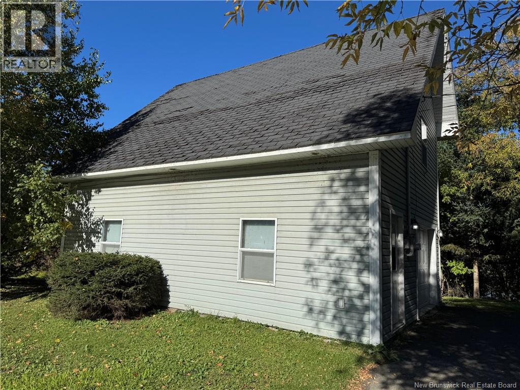 9061 Main Street - 1