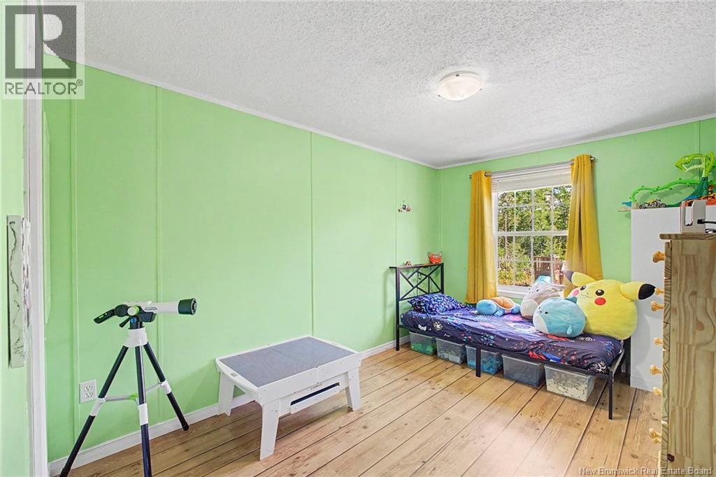 45 Moore Road - 22