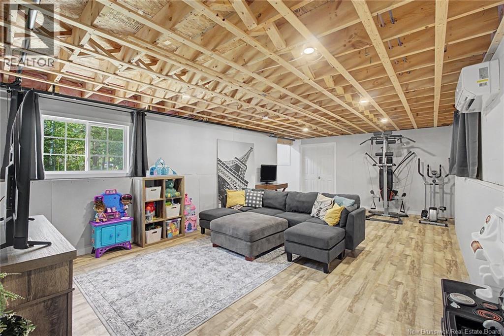 45 Moore Road - 33