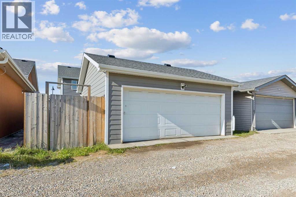 1005 Taradale Drive NE - photo 28