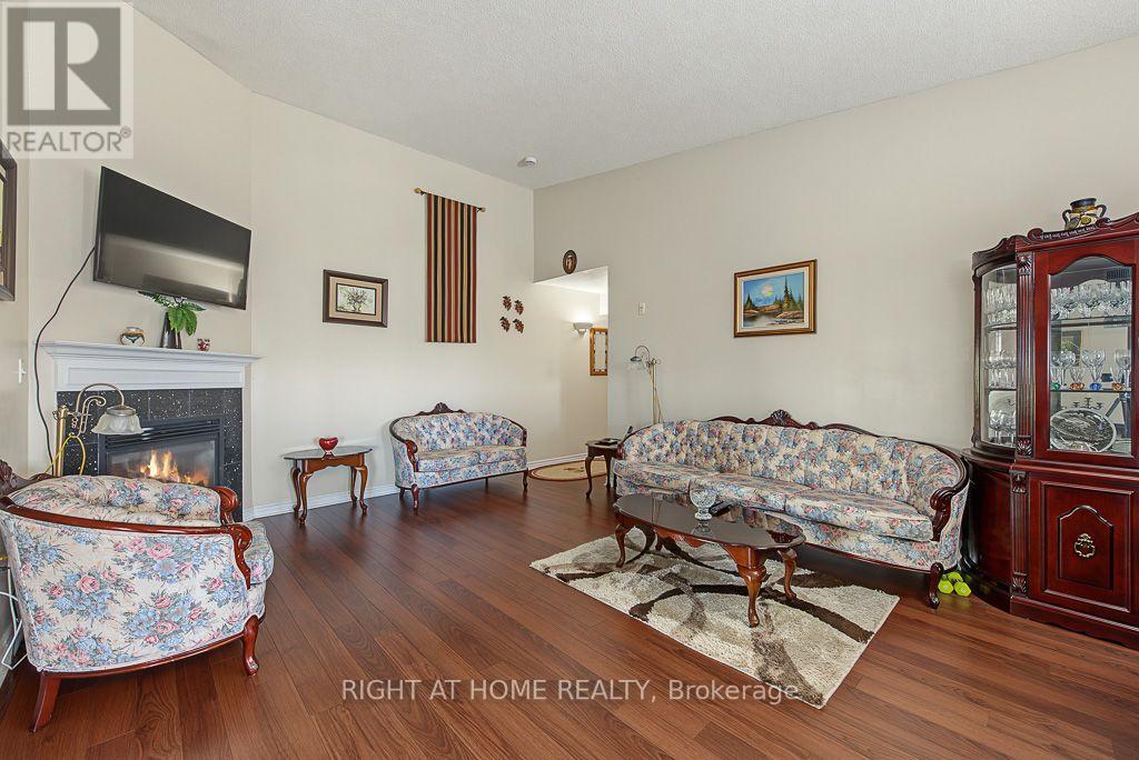 #401 1487 MAPLE AVENUE - 6