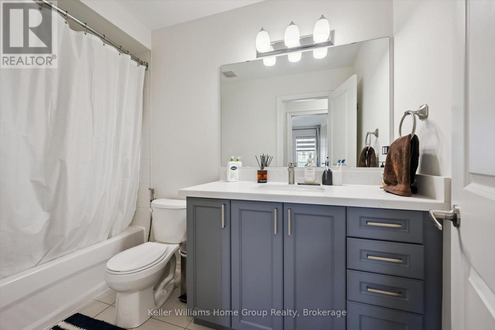 22 HARPIN WAY W - Image 30