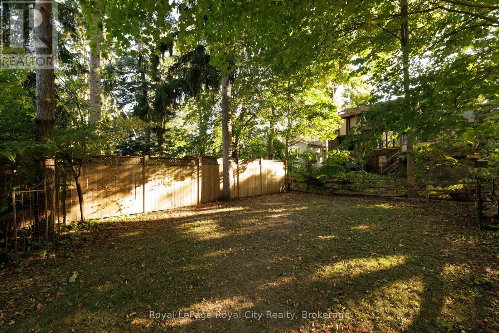 40 LYON AVENUE - Image 40