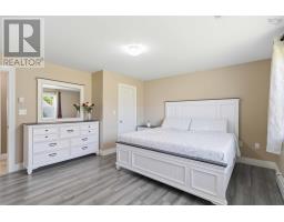 40 Baker Drive, Middle Sackville, NS B4E1V1 Photo 19