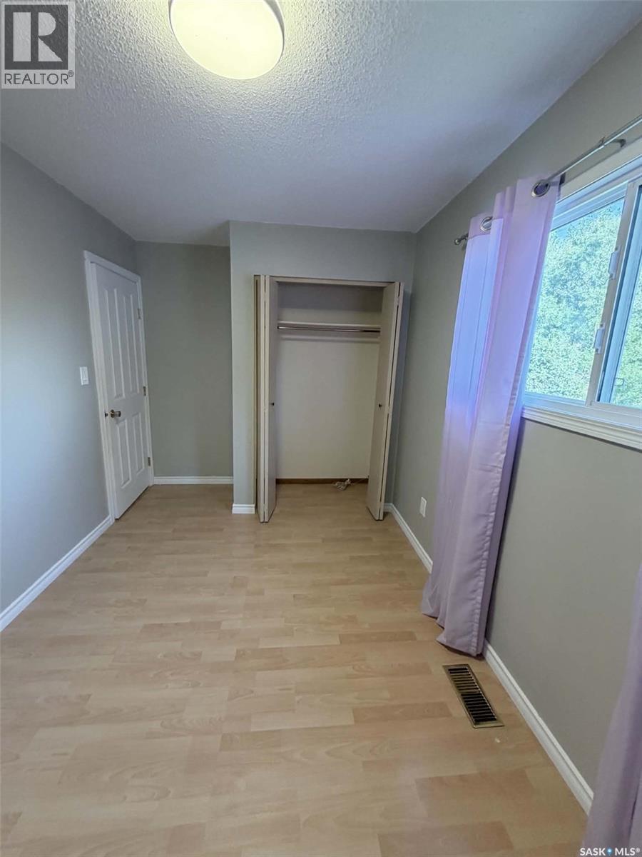 330 Coteau STREET - Image 11