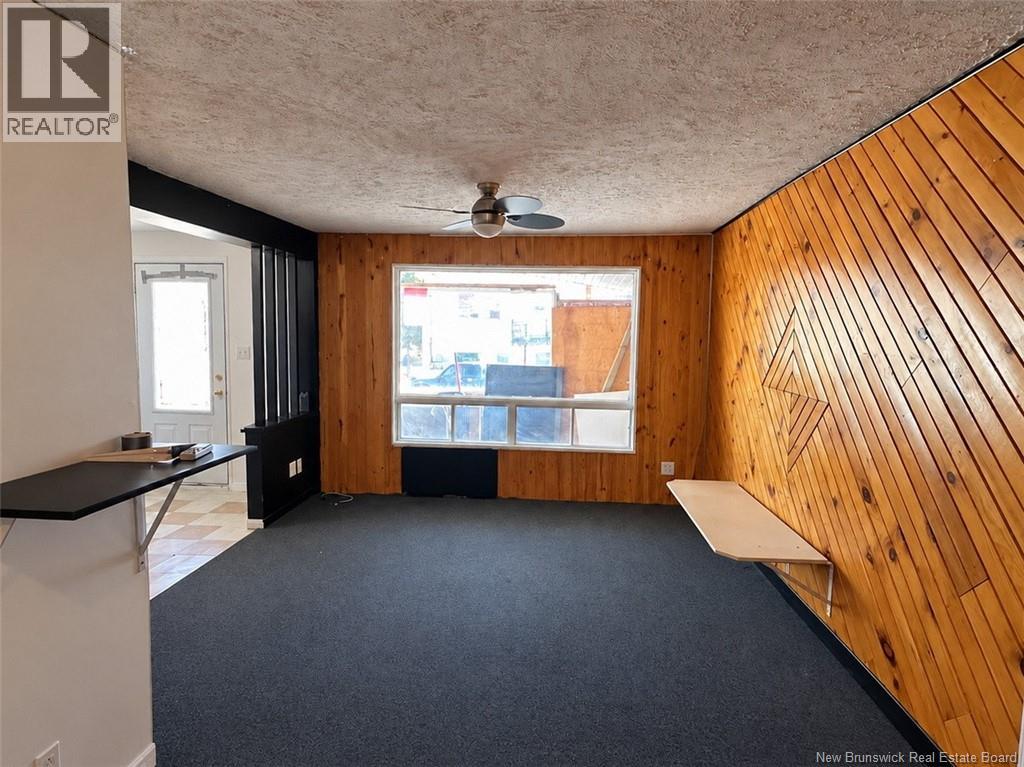 27 Lainey Street - 2