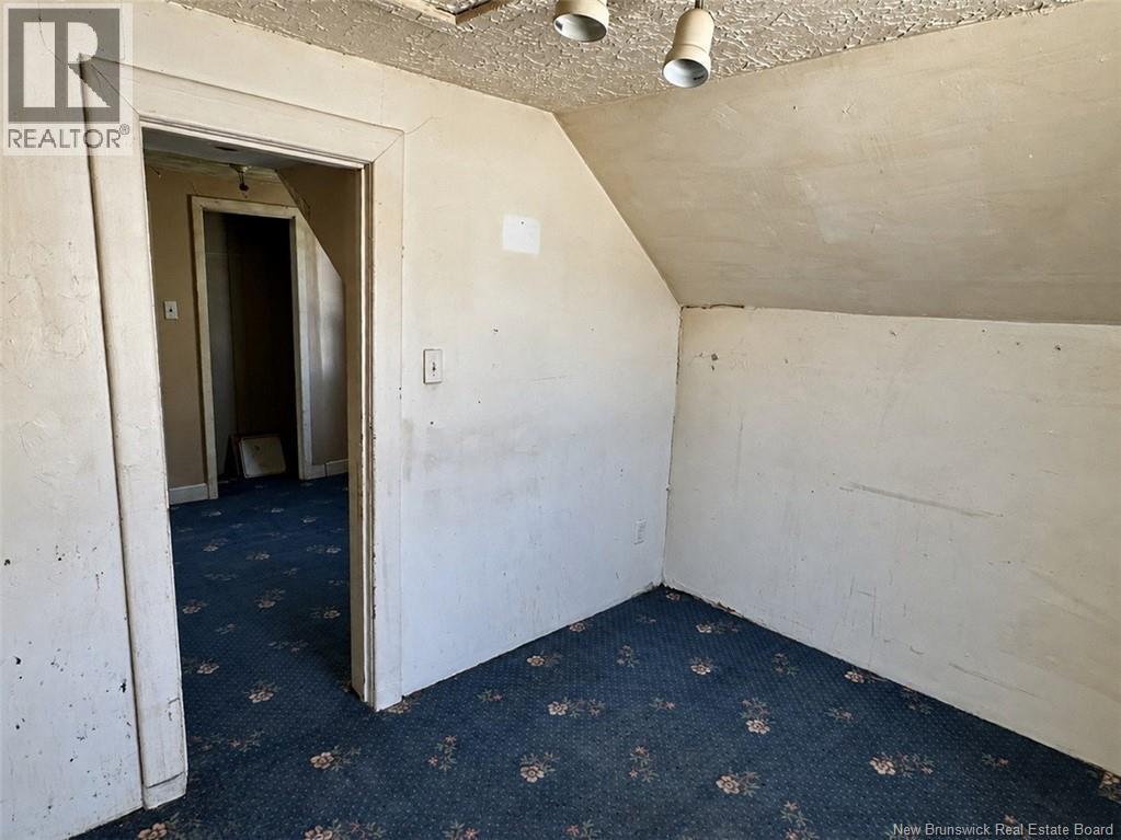 27 Lainey Street - 9