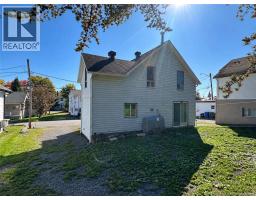 27 Lainey Street, Edmundston, NB E3V1L5 Photo 15