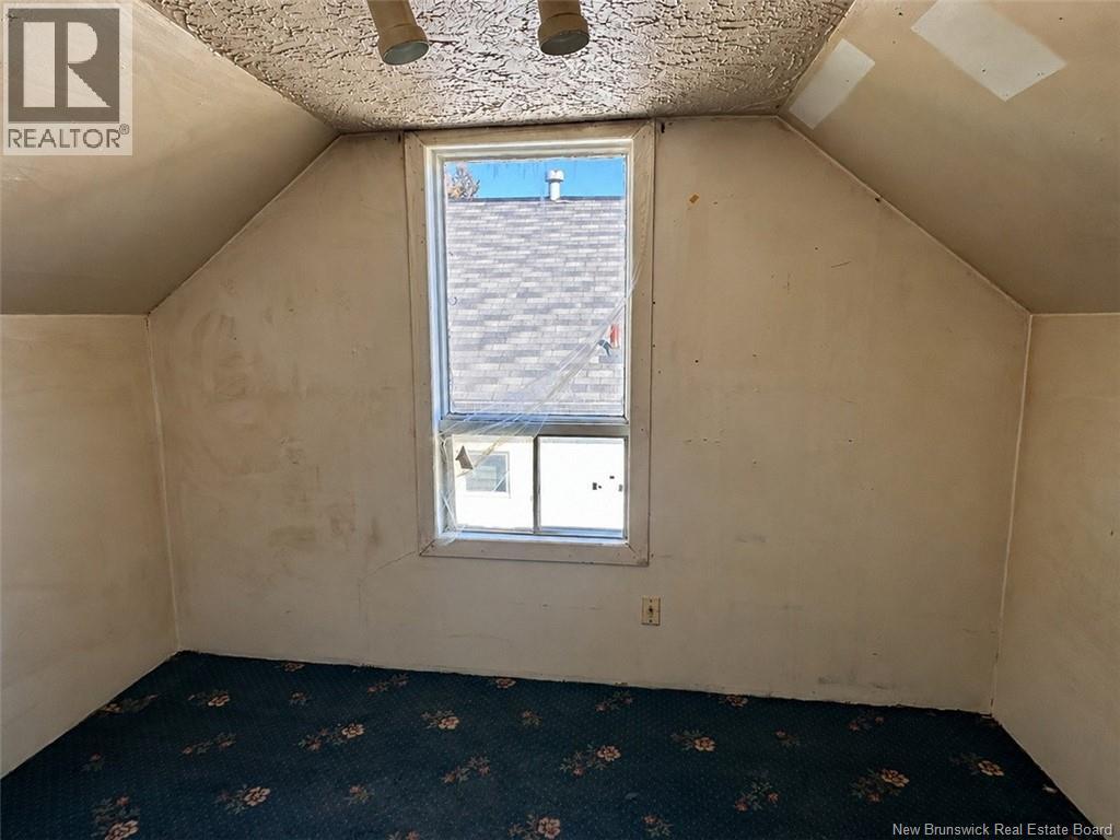 27 Lainey Street - 8