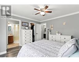 176 Green Acre Drive thumbnail 18