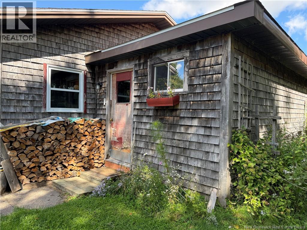 72 River Road - 7